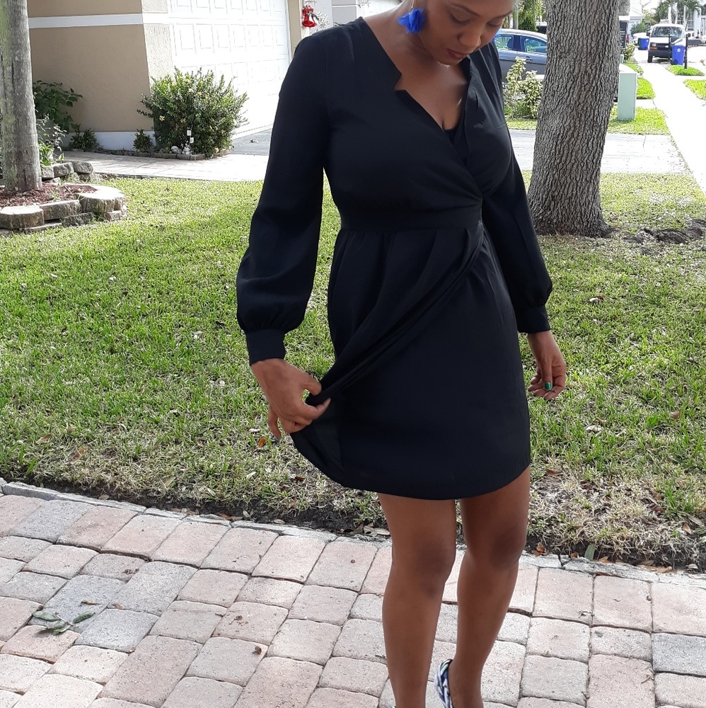 Dress - Picture 2 of 4